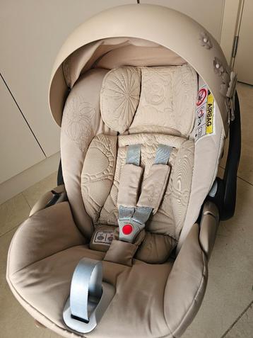 Cybex Cloud Z als nieuw beschikbaar voor biedingen