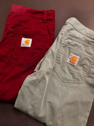 Twee Carhartt broeken beschikbaar voor biedingen