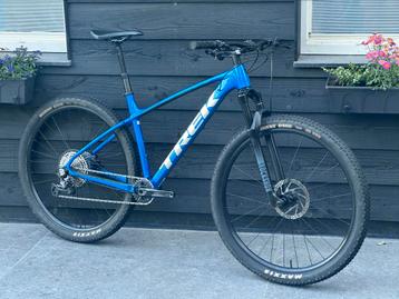 Trek Xcaliber 9 L, Fietsen en Brommers, Ophalen, Zo goed als nieuw