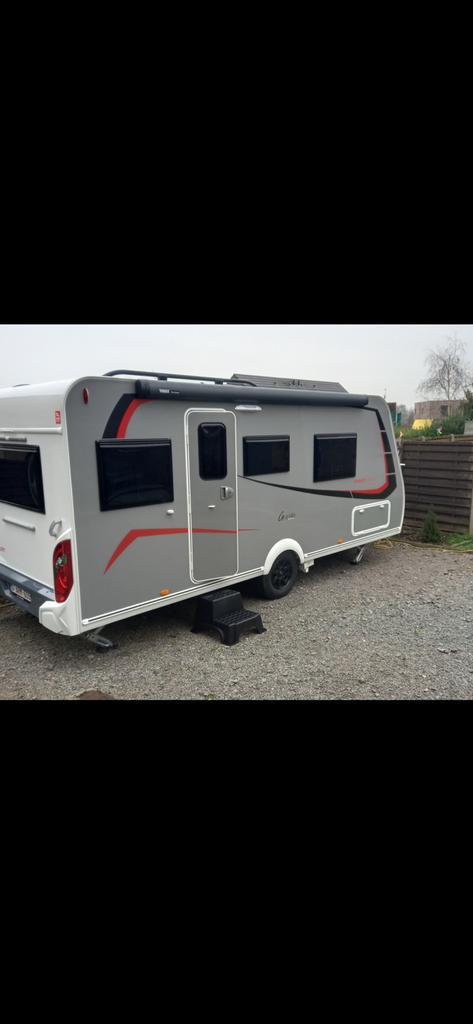 Sterckemann 480 cp graphite  edition, Caravans en Kamperen, Caravans, Particulier, tot en met 4, 1000 - 1250 kg, Treinzit, Sterckeman