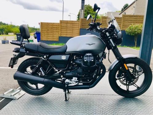 v7 stone abs 2023 3088km état neuf garantie 1,2,3ans jhbmoto, Motoren, Motoren | Moto Guzzi, Bedrijf, Overig, meer dan 35 kW, 2 cilinders