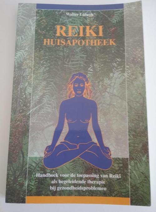 Reiki Huisapotheek   Walter Lübeck, Boeken, Esoterie en Spiritualiteit, Gelezen, Ophalen