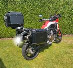 Honda africa twin 2017 manueel, Motoren, Motoren | Honda, 2 cilinders, ABS, Particulier, 1000 cc