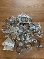 Lot de 35 bracelets, pour femmes, neufs, Enlèvement ou Envoi, Neuf