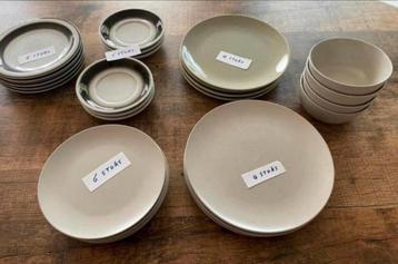 Servies beschikbaar voor biedingen