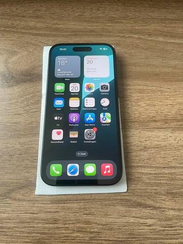 Nieuwstaat iphone 16 black 256 GB batterij 100% beschikbaar voor biedingen