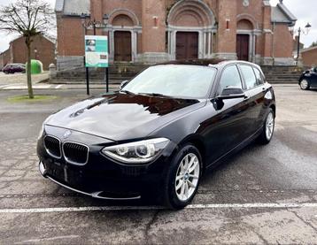 BMW 116i Autoversnellingsbak - 1e hands - LED, Autos, 100 kW, Euro 5, Achat, Carnet d'entretien