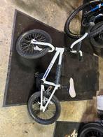 Bmx GT 16 pouces, Fietsen en Brommers, Fietsen | Eenwielers, Ophalen, Gebruikt