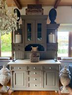 Antieke kast vintage paint, Antiek en Kunst, Antiek | Meubels | Kasten, Ophalen of Verzenden