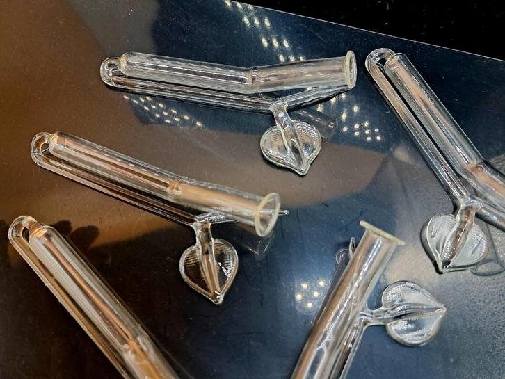 Vintage glazen soliflore / bloemhouder – art deco stijl 5stu, Vêtements | Femmes, Cintres, Enlèvement