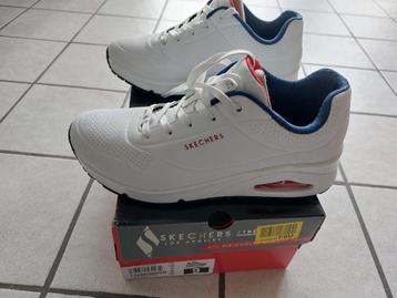  Skechers Uno Stand on Air sneakers wit - Maat 39  beschikbaar voor biedingen