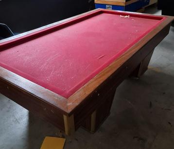 Table de billard professionnel