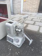 Elmo 8 MM film projector in originele doos + toebehoren, Antiek en Kunst, Curiosa en Brocante, Ophalen of Verzenden