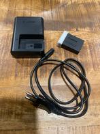 Canon LP-E12 & LC-E12E lader, Audio, Tv en Foto, Fotografie | Accu's en Batterijen, Ophalen of Verzenden, Zo goed als nieuw