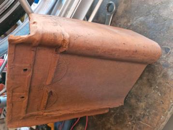 Stormdakpan,rood. beschikbaar voor biedingen