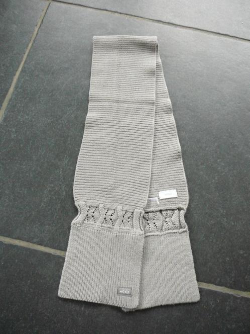 grijs sjaaltje van het merk Mexx, Kinderen en Baby's, Babykleding | Mutsen, Sjaals en Wanten, Gebruikt, Sjaal, Jongetje of Meisje