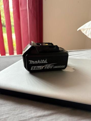 Makita baterij, Ophalen, Zo goed als nieuw