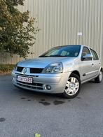 Renault Clio 1.2-16V Gemeenschap — 2005, Auto's, Zwart, 5 deurs, Particulier, Euro 4