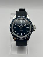 Yema Superman 500 – Édition 2022 – Full Set - 41 mm, Bijoux, Sacs & Beauté, Enlèvement ou Envoi, Comme neuf