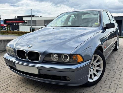 BMW E39 Automaat 525I Benzine 150DKM, Auto's, BMW, Particulier, ABS, Adaptive Cruise Control, Airbags, Airconditioning, Alarm