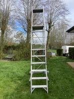 Rollende trapladder/magazijn, 2 tot 4 meter, Ladder, Zo goed als nieuw, Ophalen