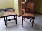 Chaise + chaise assortie sans dossier, Antiquités & Art, Enlèvement
