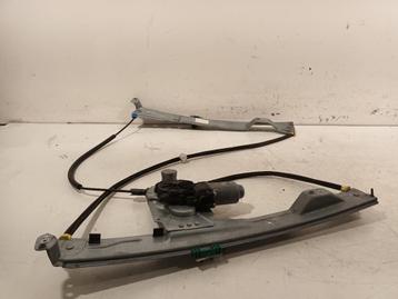 RAAMMECHANIEK ELEK RECHTS VOOR Renault Clio III (BR / CR) beschikbaar voor biedingen