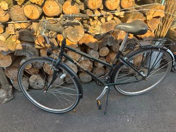 Damesfiets beschikbaar voor biedingen