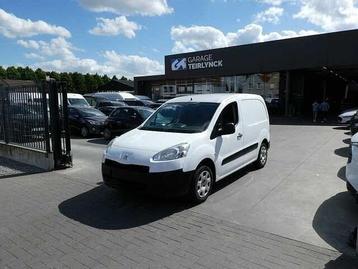 Peugeot Partner 1.6 i benzine 98pk 3pl Lichte Vracht BTW beschikbaar voor biedingen