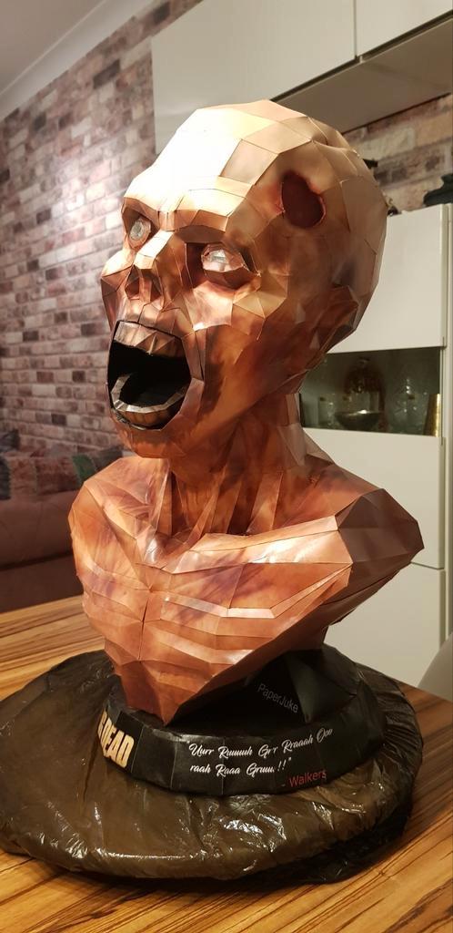 Figurines papercraft buste walking dead 54cm, Verzamelen, Beelden en Beeldjes, Zo goed als nieuw, Ophalen of Verzenden