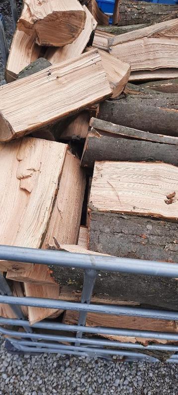 hardhout loofhout kastanje + vogelkers per m³ beschikbaar voor biedingen