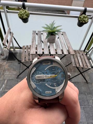 Diesel horloge beschikbaar voor biedingen