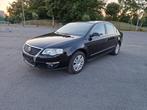 Volkswagen passat 1.6i benzine Euro4, Auto's, Volkswagen, Voorwielaandrijving, 75 kW, Stof, Zwart