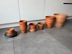 Terracotta plantenpotten en schotels, Tuin en Terras, Bloempotten, Ophalen, Gebruikt, Rond, Tuin