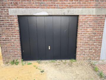 Hörmann kantelpoort beschikbaar voor biedingen