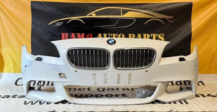 VOORBUMPER BMW 5 SERIE F10 F11 M PAKKET M550i ORIGINEEL, Auto-onderdelen, Carrosserie, Bumper, BMW, Voor, Gebruikt, 3 maanden garantie