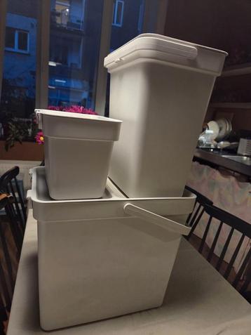 3 vuilnisbakken IKEA beschikbaar voor biedingen