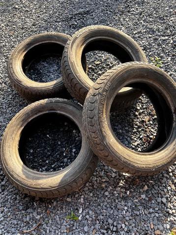 Pneus hiver Uniroyal 185/60/R15 beschikbaar voor biedingen