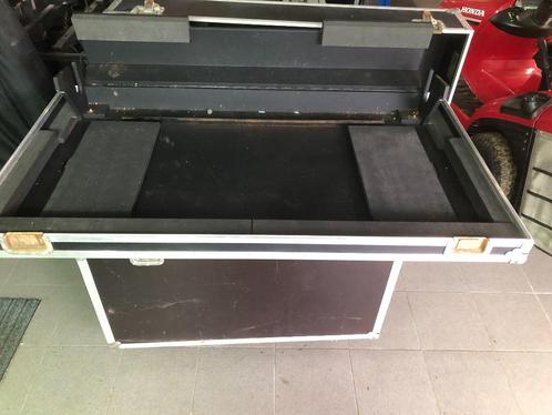 flightcase met doghouse (voor mengtafel), Muziek en Instrumenten, Behuizingen en Koffers, Gebruikt, Overige instrumenten, Flightcase