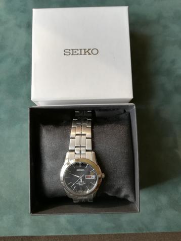 Seiko polshorloge met kaliber 7N43-0AR0