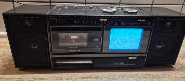 Draagbare boom box met mini tv, radio en cassettespeler, Audio, Tv en Foto, Radio's, Gebruikt, Overige typen, Ophalen