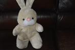 Pluchen konijn / kussen, Ophalen of Verzenden, Zo goed als nieuw, Konijn