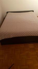 Dubbel bed, Ophalen, Zo goed als nieuw, Matras