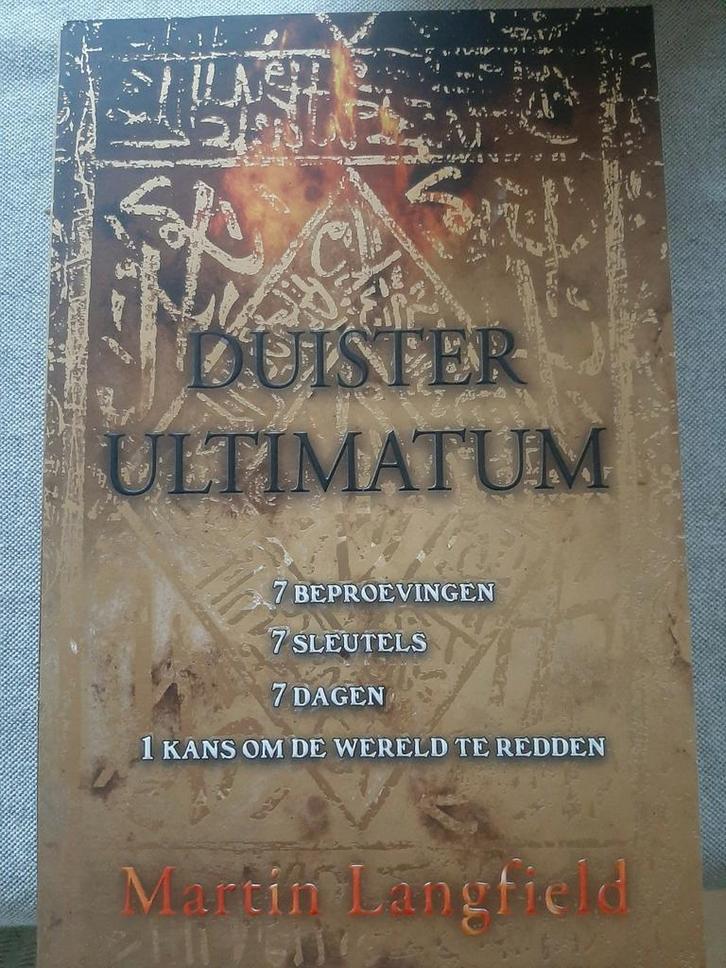 Martin Langfield - Duister ultimatum, Boeken, Thrillers, Zo goed als nieuw, Amerika, Ophalen