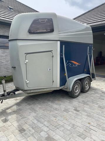 Saris paardentrailer 2000kg beschikbaar voor biedingen