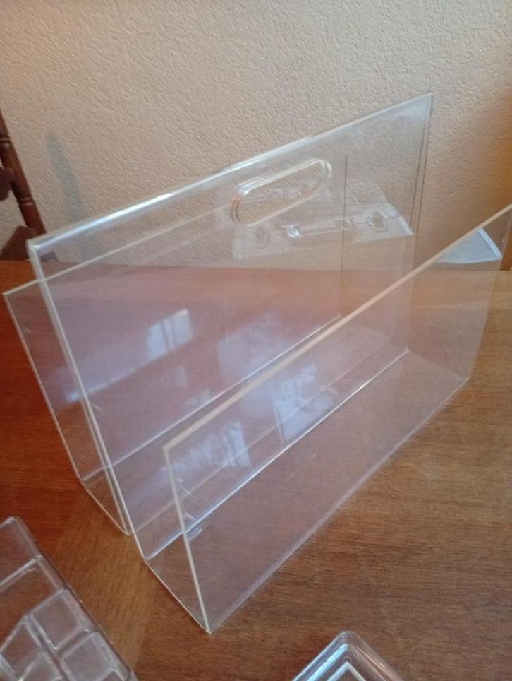 Plexiglas tijdschriftenhouder voor het stijlvol opbergen van, Huis en Inrichting, Woonaccessoires | Krantenbakken en Lectuurbakken