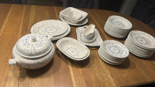 Boch La Louvière compleet eetservies 14 stuks perfecte staat, Antiek en Kunst, Antiek | Servies compleet, Ophalen