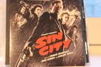 CD - SIN CITY - JOHN DEBNEY + GRAEME REVELL, Ophalen of Verzenden, Gebruikt