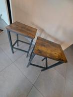 Houten barkruk met zwart stalen frame, Ophalen, Zo goed als nieuw