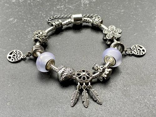 Knappe armband met dromenvanger, engel en bloemen, NIEUW, Handtassen en Accessoires, Armbanden, Nieuw, Met bedels of kralen, Met strass